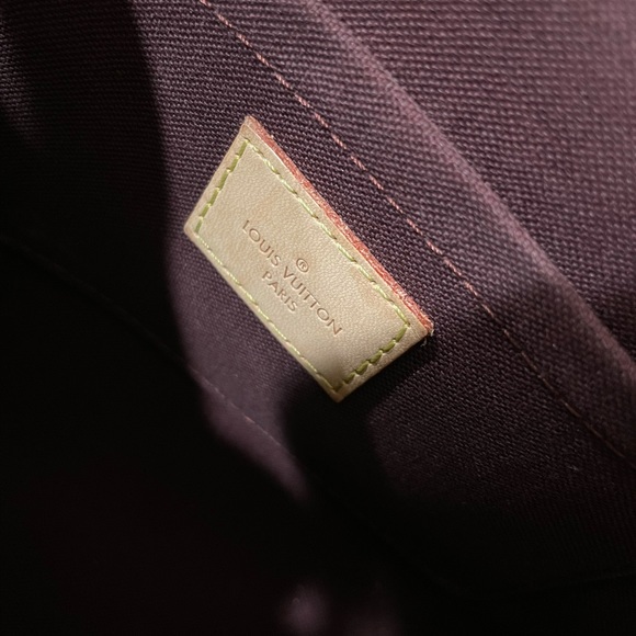 Louis Vuitton Favorite MM - Picture 7 of 15